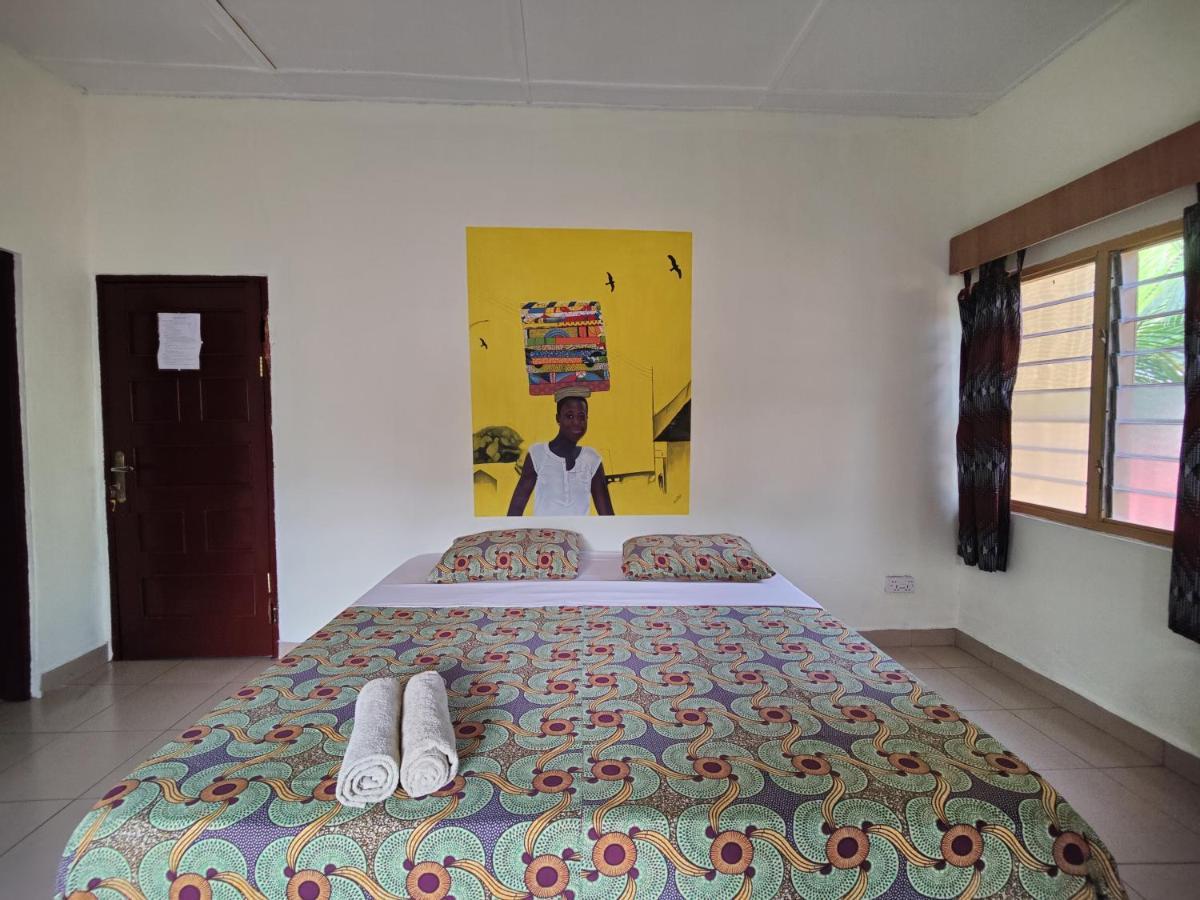Tumi Hostel Kumasi Zewnętrze zdjęcie