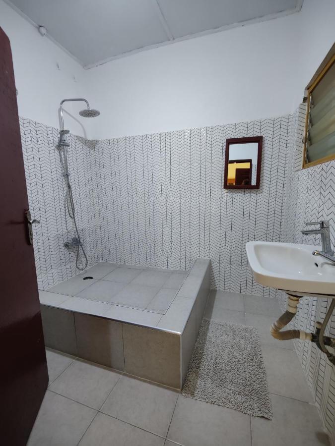 Tumi Hostel Kumasi Zewnętrze zdjęcie