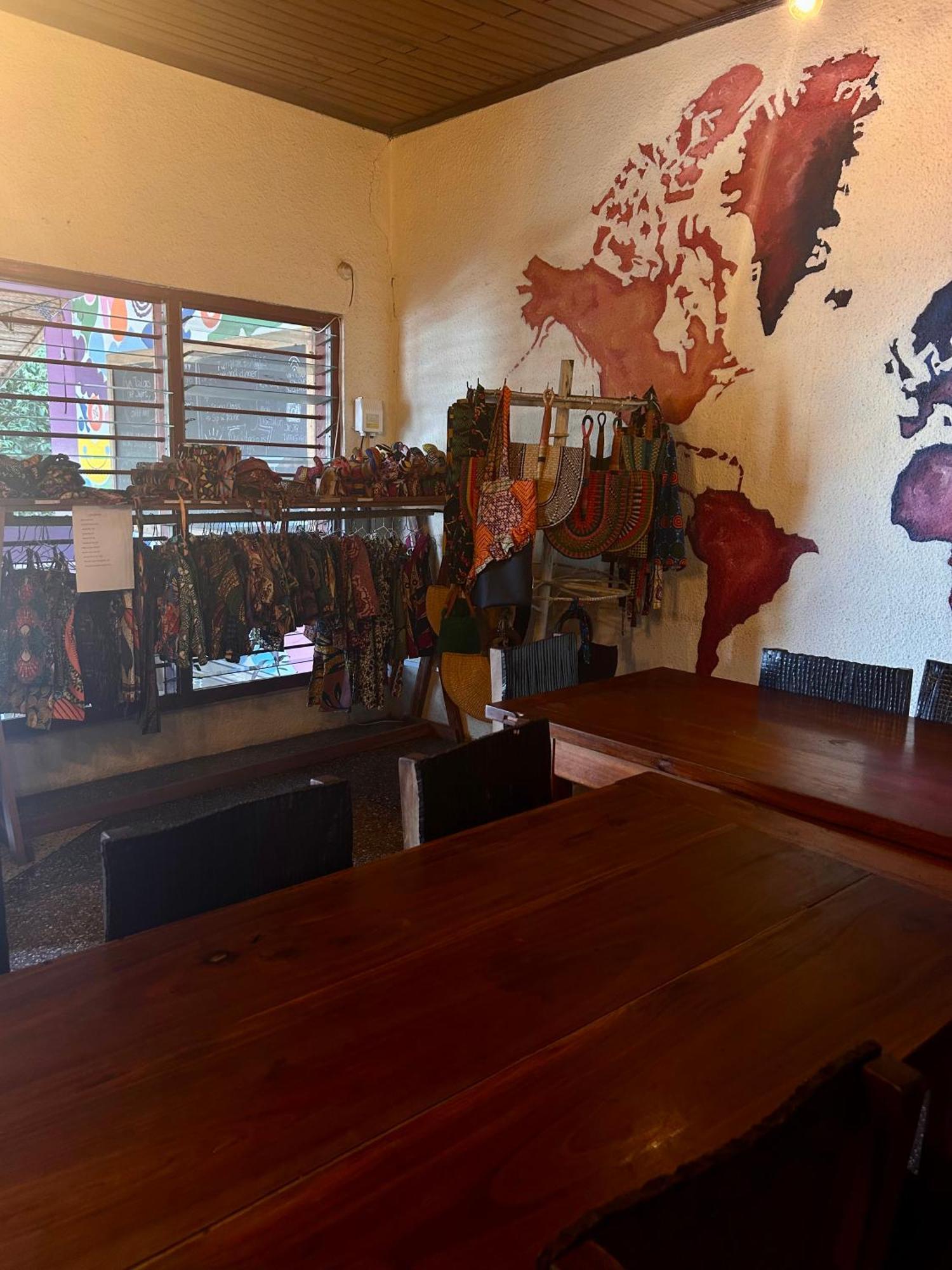 Tumi Hostel Kumasi Zewnętrze zdjęcie