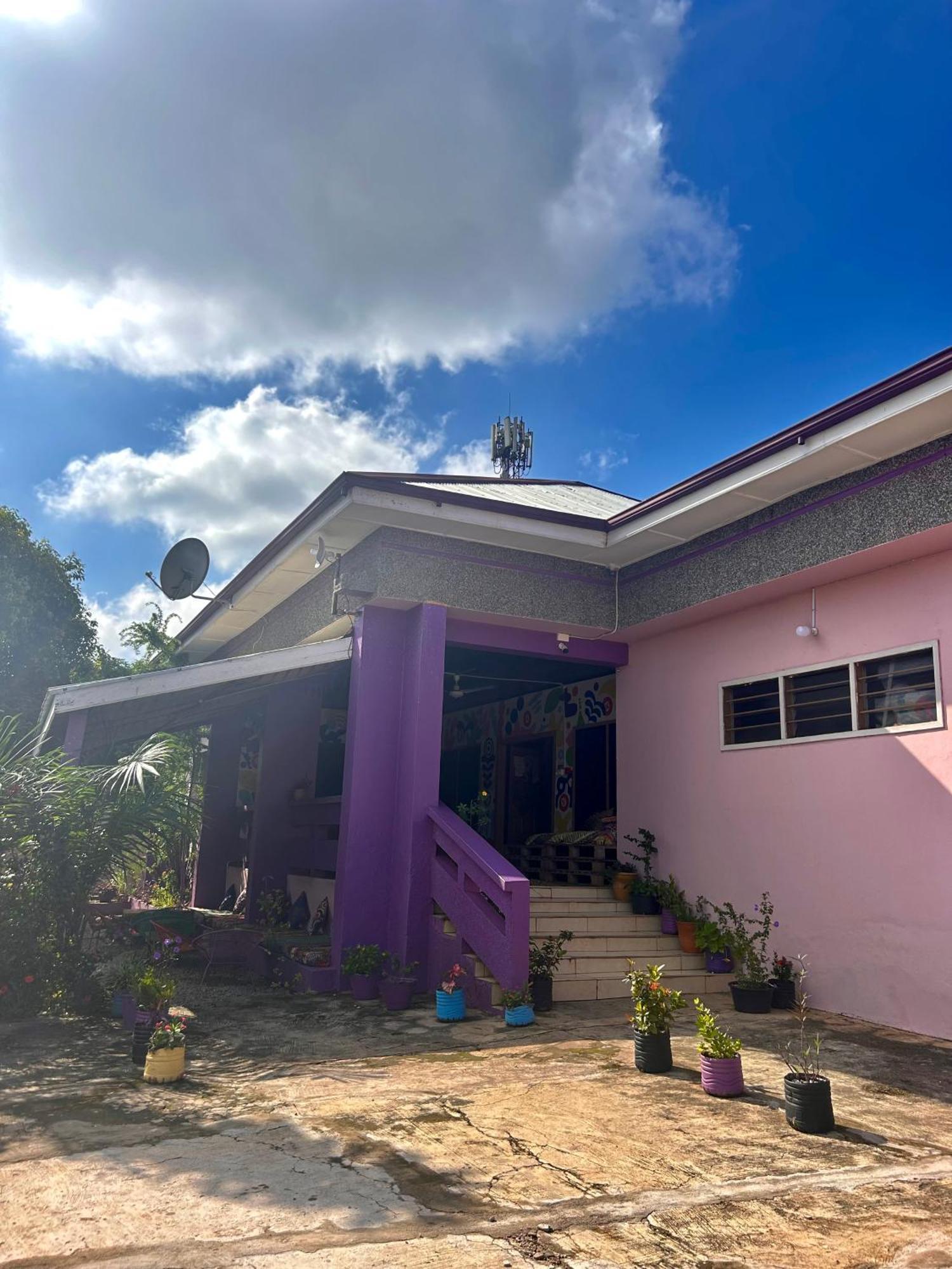 Tumi Hostel Kumasi Zewnętrze zdjęcie